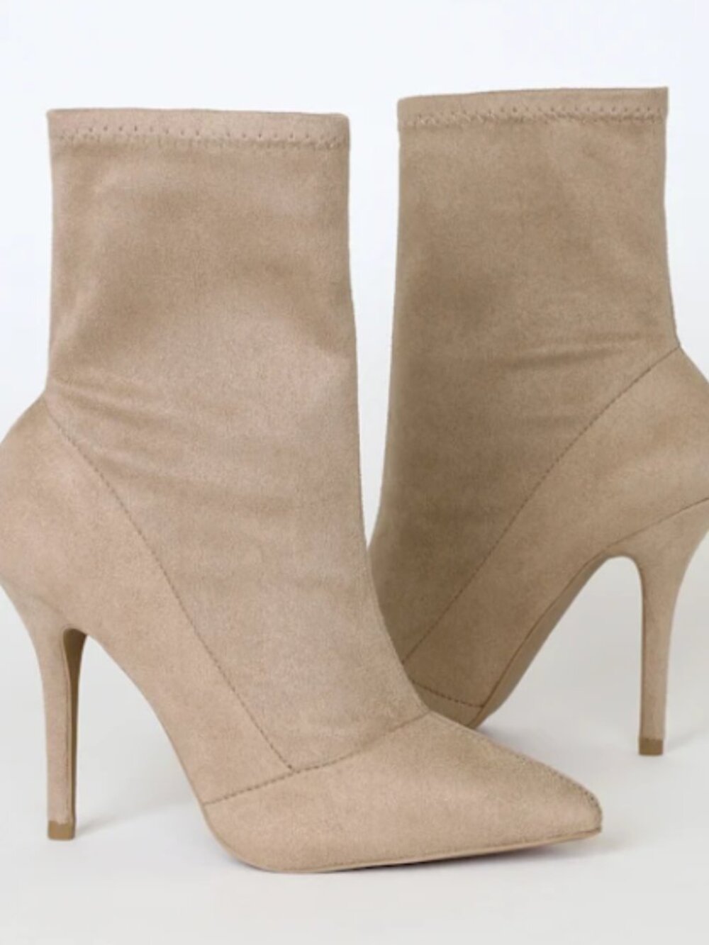 Suede Pointed Toe Boots w/Heel